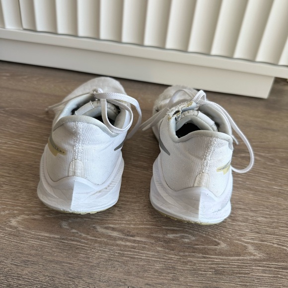 Nike Zoom React White & Silver Running Shoes - Picture 3 of 7